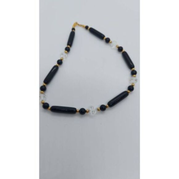 Vintage Trifari black bead necklace - Picture 4 of 7